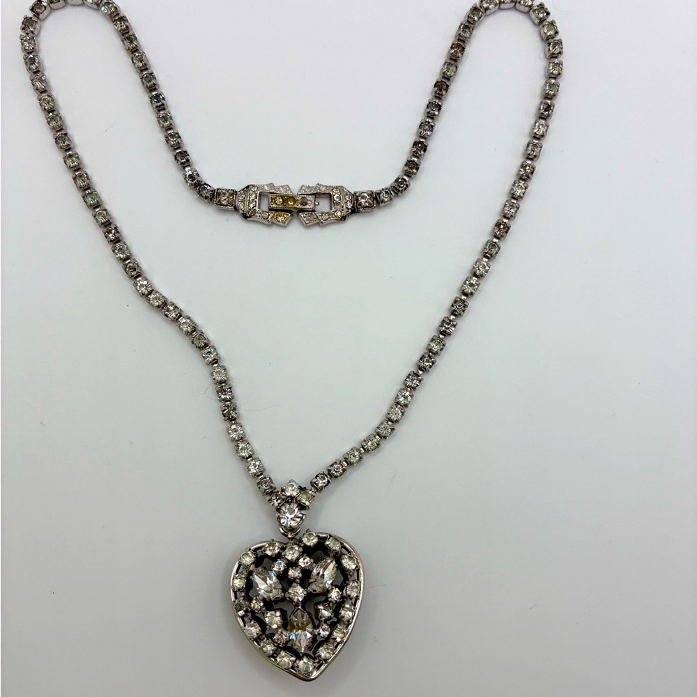 Gorgeous vintage Kramer Crystal Heart Pendant Necklace…two sided rhinestones